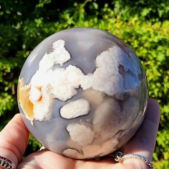Large & Heavily Blooming Moody Flower Agate Sphere - Picture 10 of 16